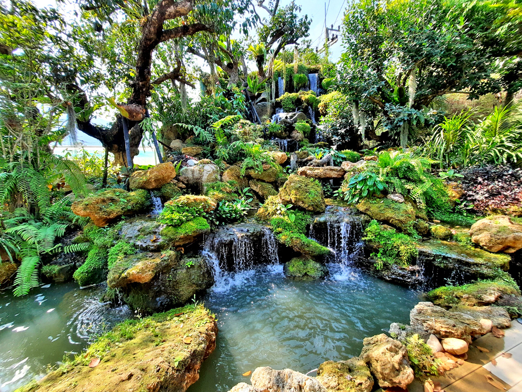 泰国 春武里府-私人度假别墅造景循环供水系统