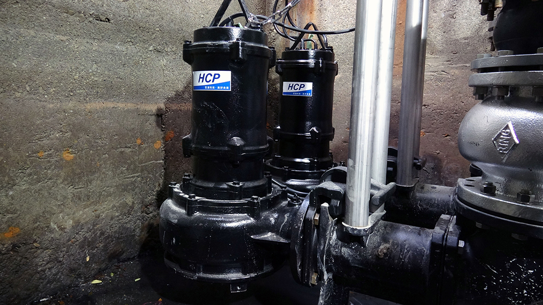 台湾高雄 科工馆剧院广场排水系统