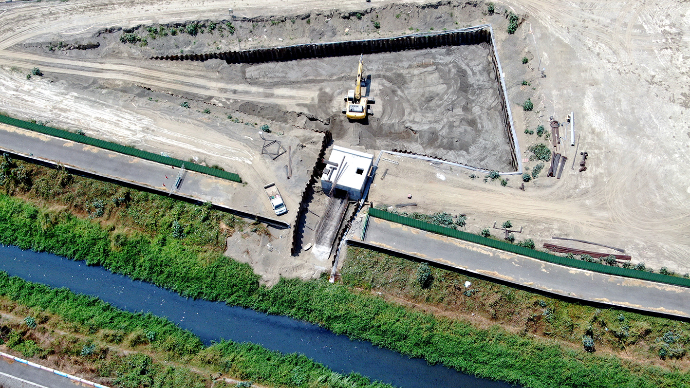 台湾屏东 六块厝产业园区凿井束水工程