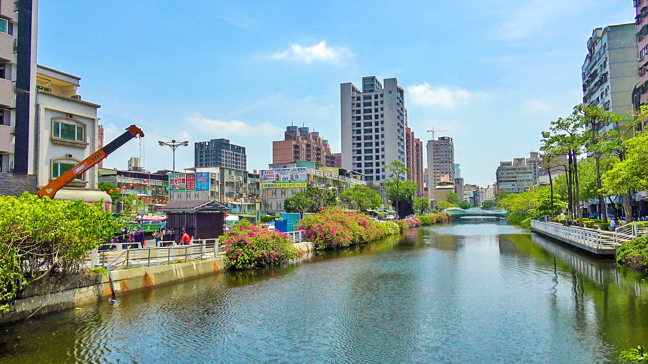 台湾高雄 幸福川排水改善防洪抽水站新增