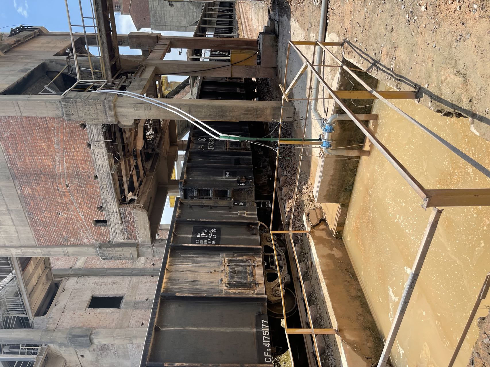 中国武汉 铁矿区沉积泥沙水排放工程